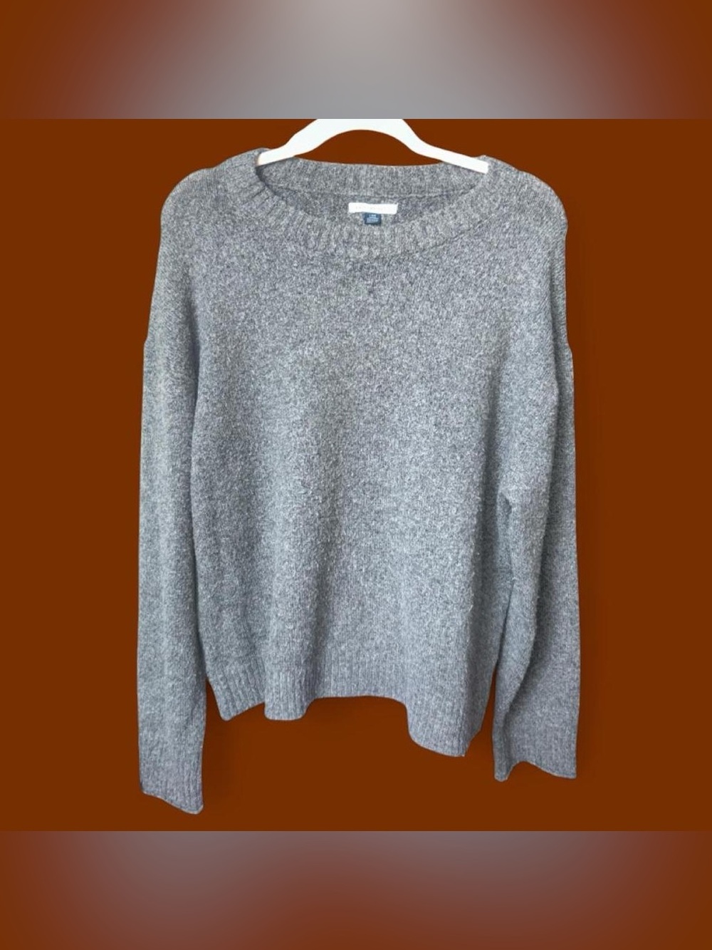 American Eagle Outfitters Light Gray Crewneck Sweater